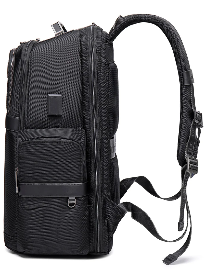 ARCTIC HUNTER Black Premium Laptop Shoulder Backpack TSA Friendly Opening Water/Scratch Resistant Daypack with Built in USB/Earphone Port for Men and Women B00449 Black  | Best Price UAE